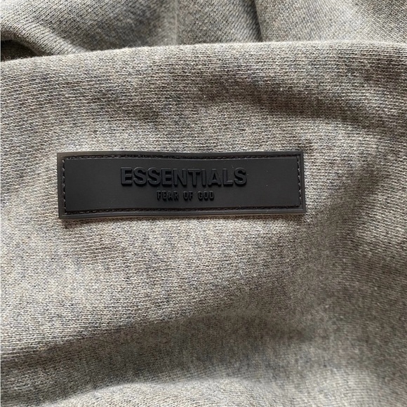 Fear of God Essentials Hoodie Dark Oatmeal Size Men’s Medium - Picture 5 of 6
